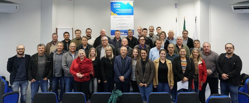 Participantes da Reunião Preparatória Regional em Pato Branco