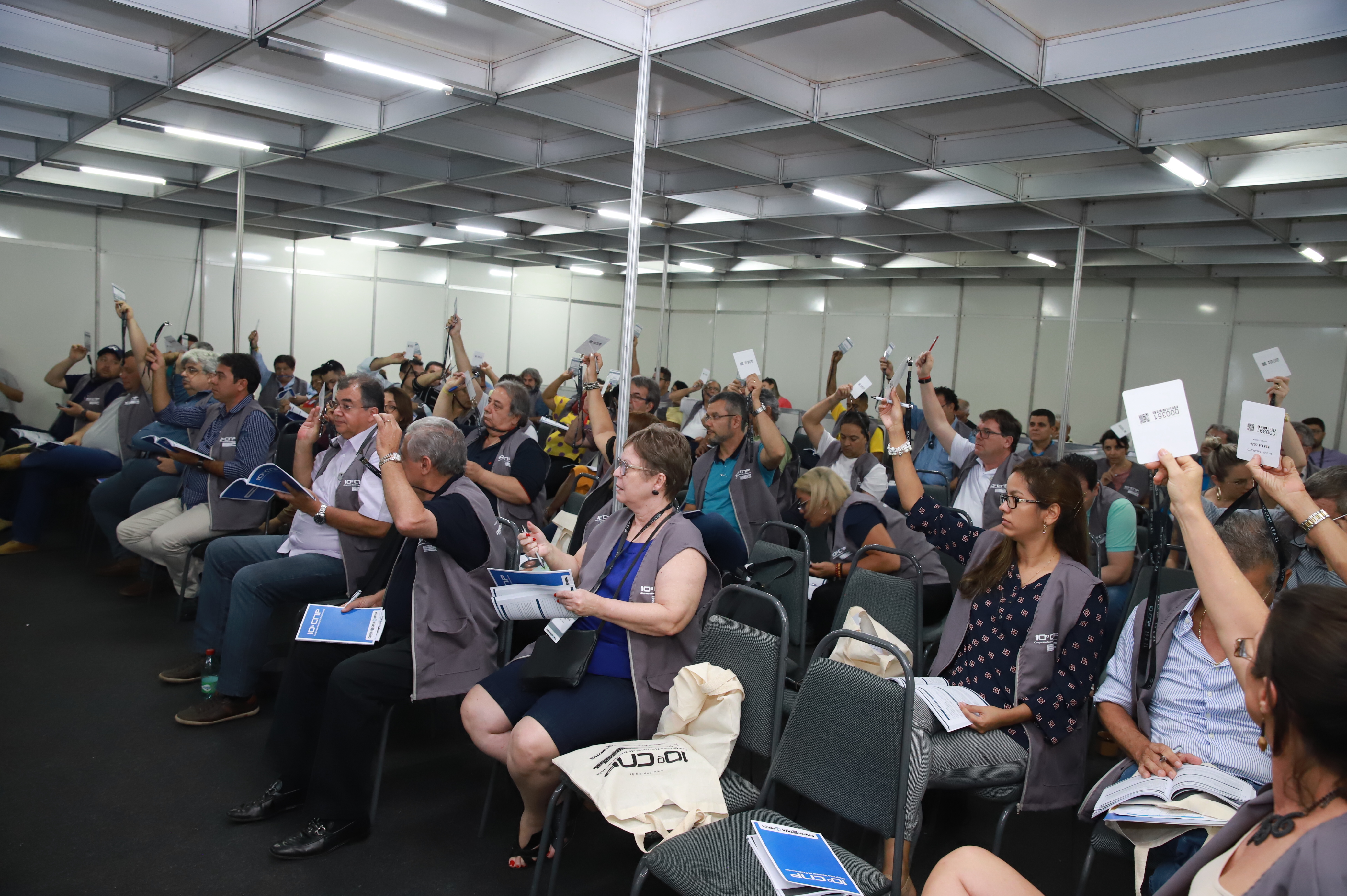 Os delegados do grupo 4 debateram e votaram todas as 45 propostas nacionais sistematizadas para o 10º CNP