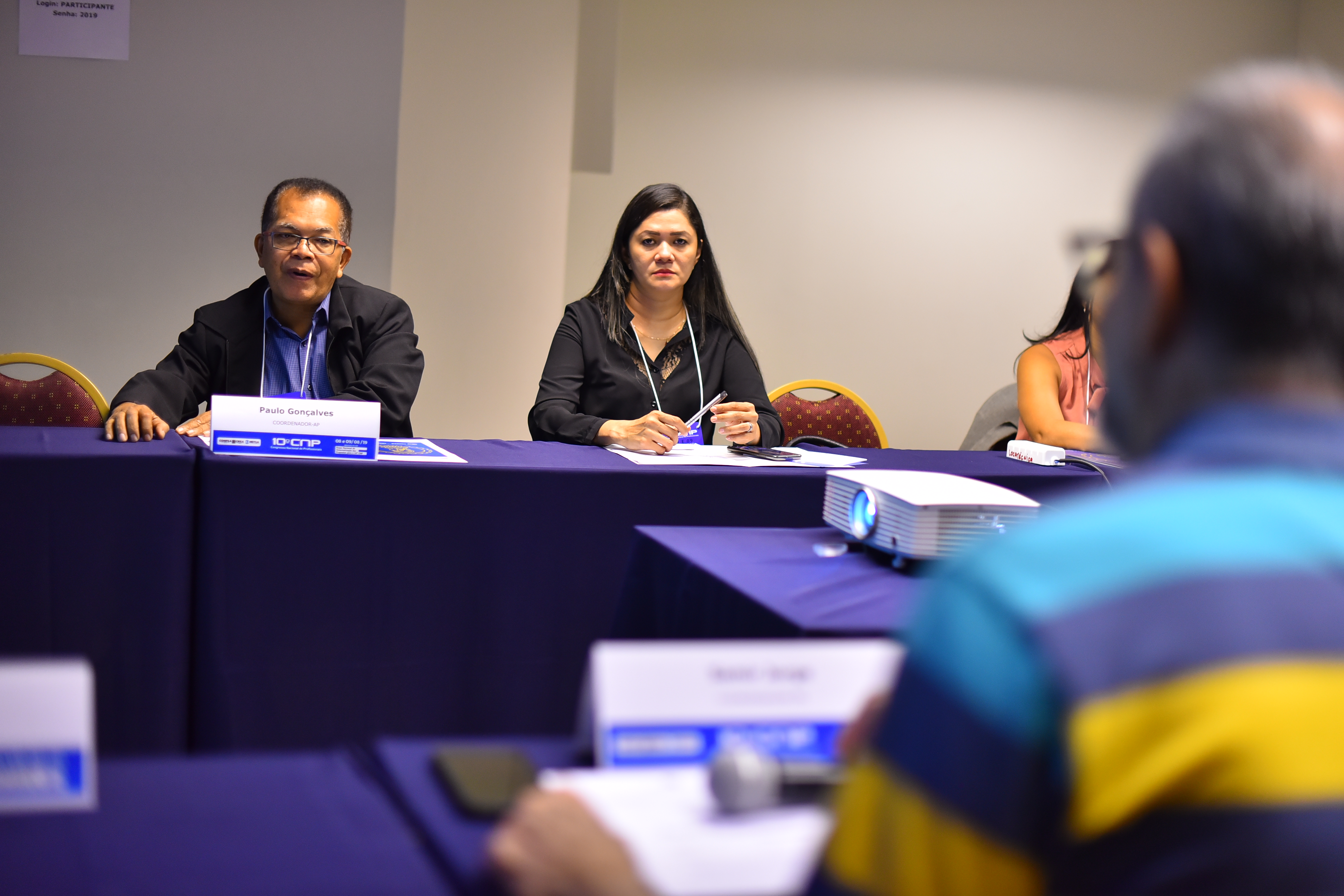 A participação dos profissionais se manteve como o ponto alto dos Congressos Estaduais de Profissionais e se refletirá na abrangência de propostas a serem debatidas